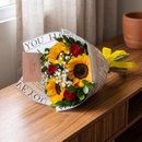Buquê Baby de Rosas Vermelhas com Girassóis