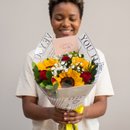 Buquê Baby de Rosas Vermelhas com Girassóis