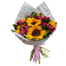 Buquê de Girassóis com Astromélilas 