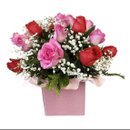 Arranjo com 18 Rosas Vermelha e Pink 