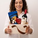 Cesta de vinho Português e queijos