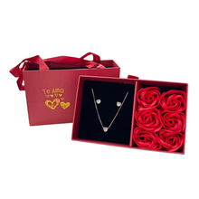 Presente Dia da Mulher com Colar em Prata e Zircônia