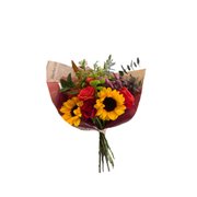 Buquê de Rosas com Girassóis Aesthetic