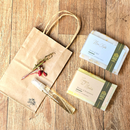 Kit Sabonetes Artesanais e Mini Home Spray