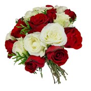 Buquê Rosas Vermelhas e Brancas Alma Gêmea