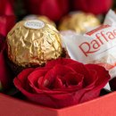Coração Luxo Grande de Rosas e Chocolates