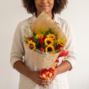 Buquê de Girassois e Rosas Vermelhas