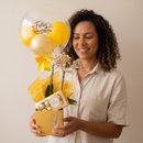 Caixa Feliz Aniversário Orquídea com Ferrero e Balão 