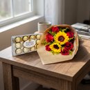Buquê De 2 Girassóis E 6 Rosas Vermelhas Com Ferrero
