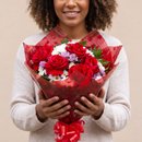 Buquê Sofisticado de Rosas Vermelhas