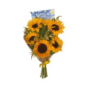Buquê de Girassóis Clássico com Cartão Noite Estrelada