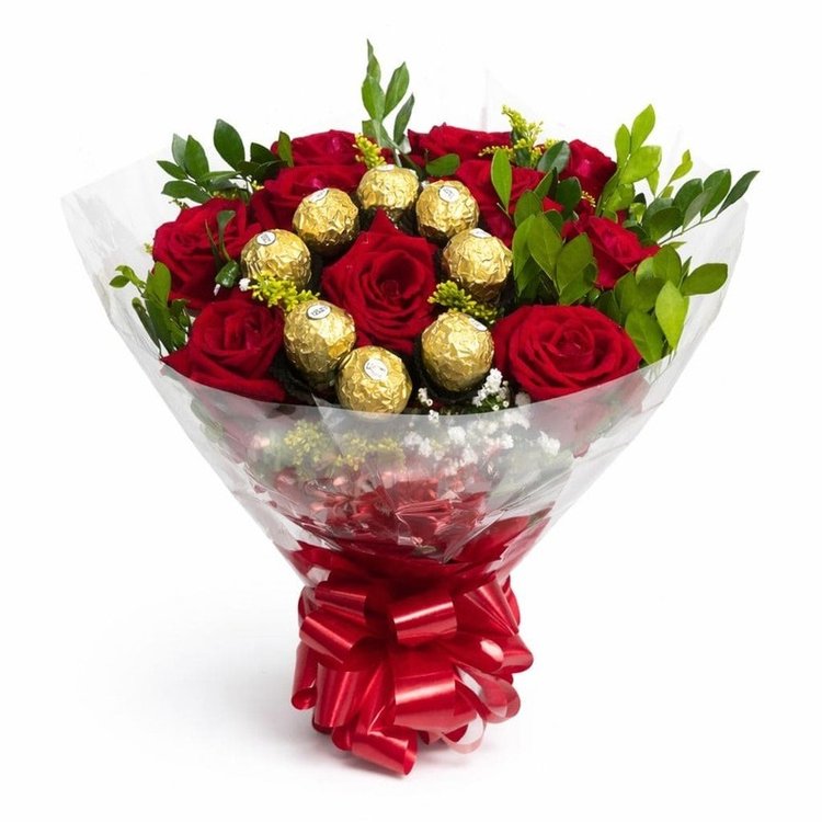 Buquê Luxuoso com Rosas Vermelhas e Ferrero Rocher