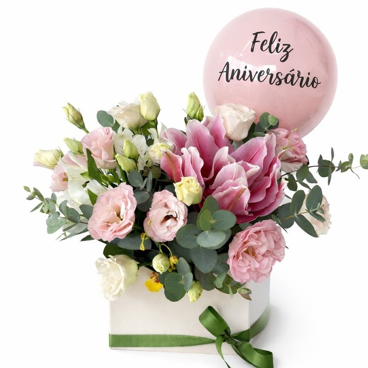 Arranjo de Flores na Box Carta