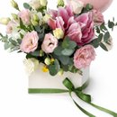 Arranjo de Flores na Box Carta