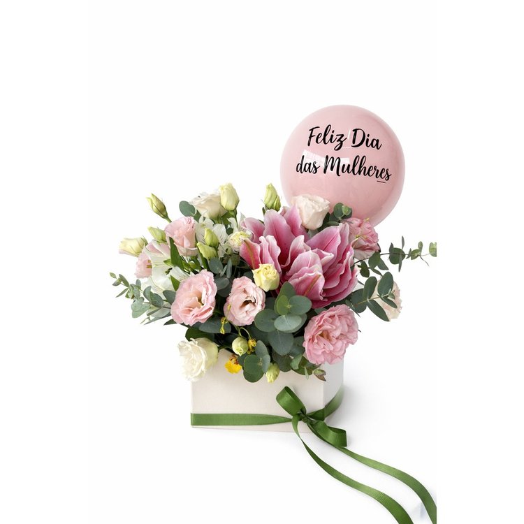 Arranjo de Flores na Box Carta  Feliz Dia das Mulheres