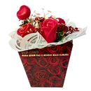 Arranjo Flores e Corações em Rosas