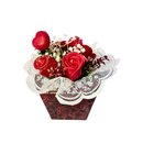 Arranjo Flores e Corações em Rosas