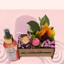 Arranjo Floral com Óleo Trifásico Psyque Feliz Dia