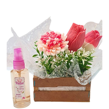 Arranjo flores Cera Dalia, Botão Rosa E hair Spray