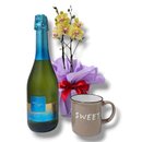 Cesta Especial de Chocolate Lindt e Vinho com Orquídea