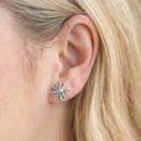 Brinco Flor Cravejado Colorido Banhado A Ródio Branco