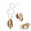 Joia Botânica Carvalho Nobre Banho Prata