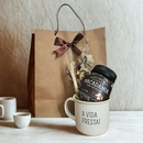 Kit Caneca e Macadâmias com Chocolate