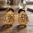 Brinco Dourado Gota com Arabescos