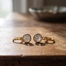 Brinco Argola Dourado Ponto de Luz