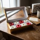 Caixa com 8 Mini Cake Donuts Vermelho e Branco