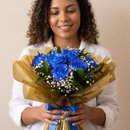 Buquê com 12 Rosas Azuis