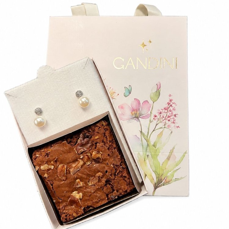 Box Brownie e Semijoia