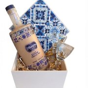 Box Lisboa Dia Dos Pais Com Licor Português de Belém