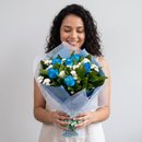 Buquê Amor Classico Com 6 Rosas Azuis