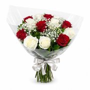 Buquê Clássico Com 6 Rosas Brancas e 6 Rosas Vermelhas