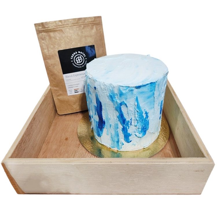Bolo Festivo e Café Especial
