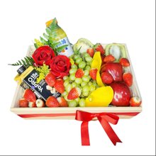 Cesta de Frutas e Flores