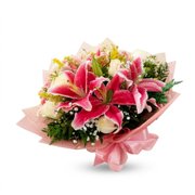 Buquê Lírio Rosa e Rosas Brancas