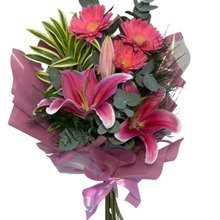 Ramalhete de Lírio e Gérbera Rosa 