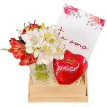 Cesta com Flores & Chocolate Lindt 