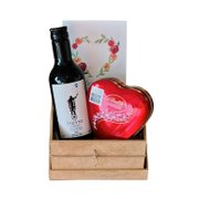 Cesta Dia dos Namorados Vinho e Chocolate Lindt