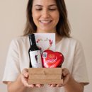 Cesta Vinho e Chocolate Lindt 