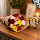 Buquê Rosas Coloridas Com Ferrero Rocher 12 Unid.