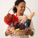 Cesta Gande de Pães, Queijos, Frutas e Espumante