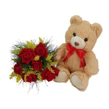 Buquê de Rosas Vermelhas e Urso de pelúcia. 