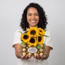 Buquê de Girassóis com Caixa de Chocolate