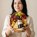 Cesta Gourmet de Queijo Vinho e Frios