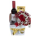 Cesta Amor Celebração e Rosas da Mamãe