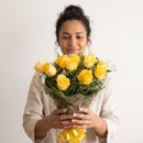 Buquê 12 Rosas Amarelas