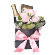 Box Preto com Laço Rosa